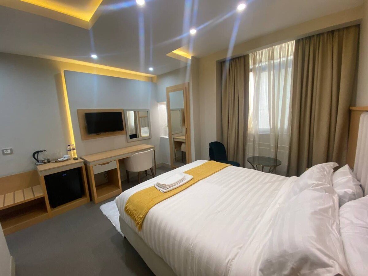 Deluxe Room Bed